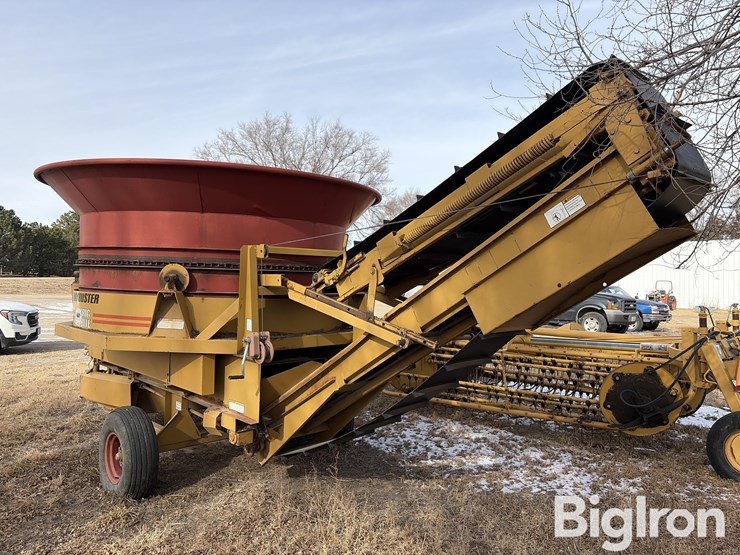 1995-haybuster-h1000-image-7