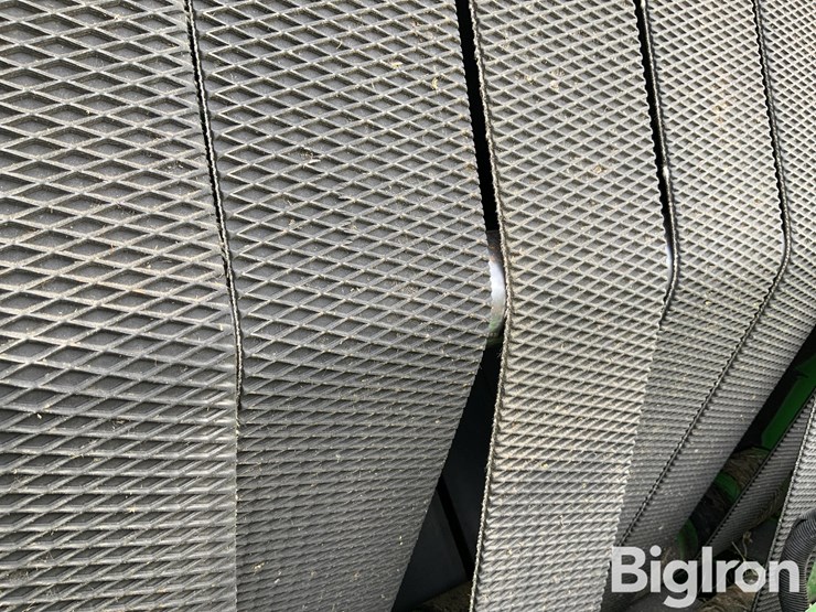 2012-john-deere-568-image-15