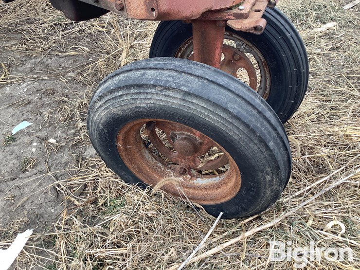 1953-mccormick-m-image-19