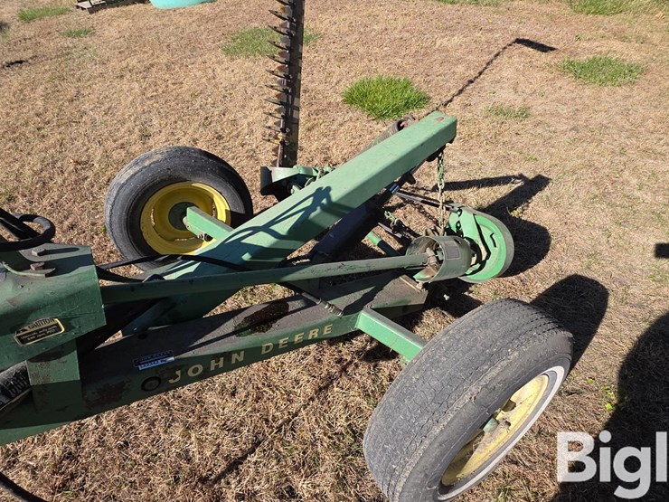 john-deere-450-image-13