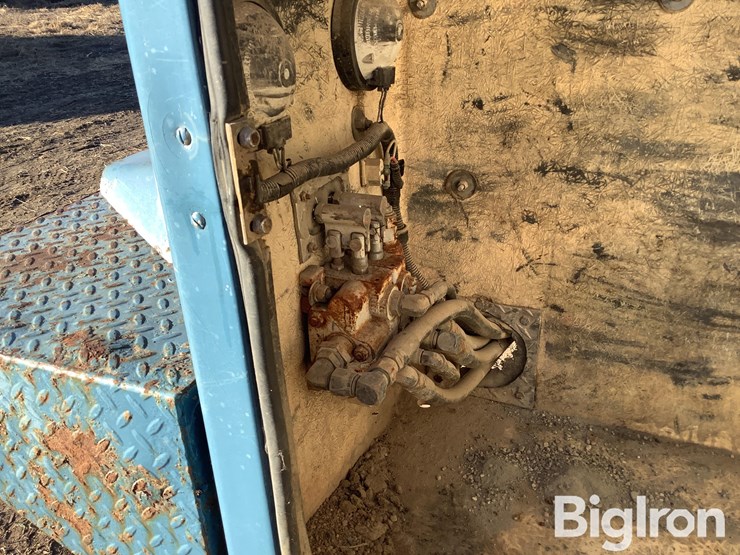 2002-ford-f550-xl-image-17