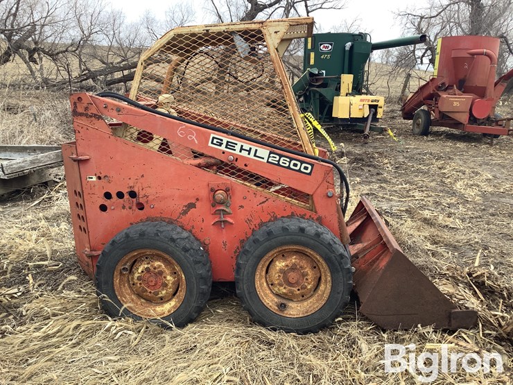 gehl-2600-image-4