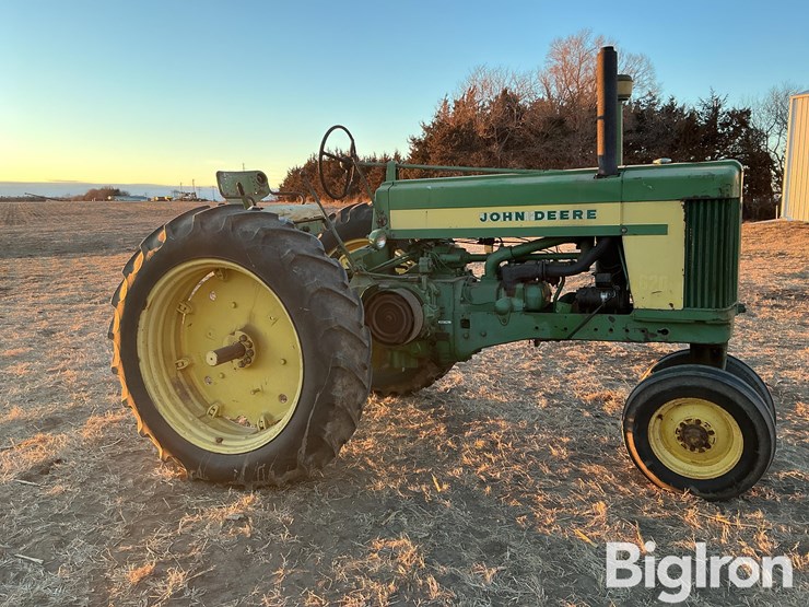 1958-john-deere-620-image-4