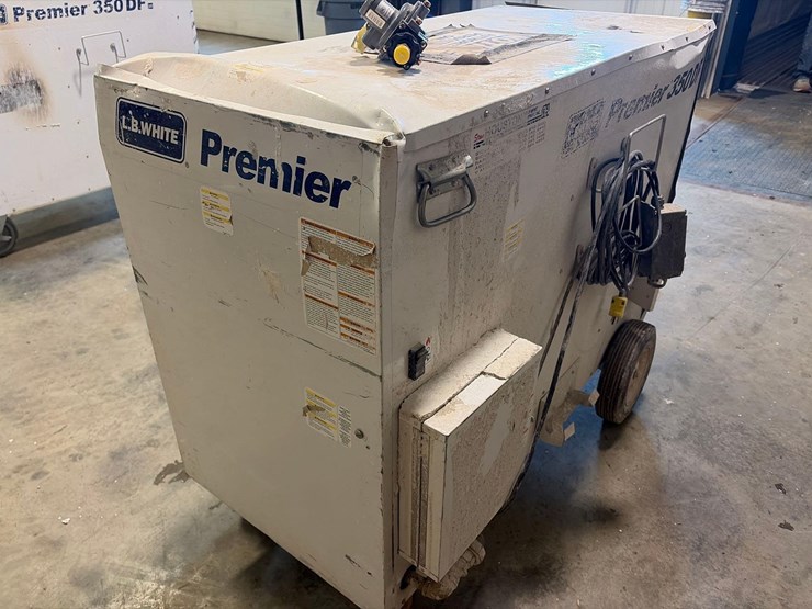 l.b.-white-premier-350df-heater-image-1