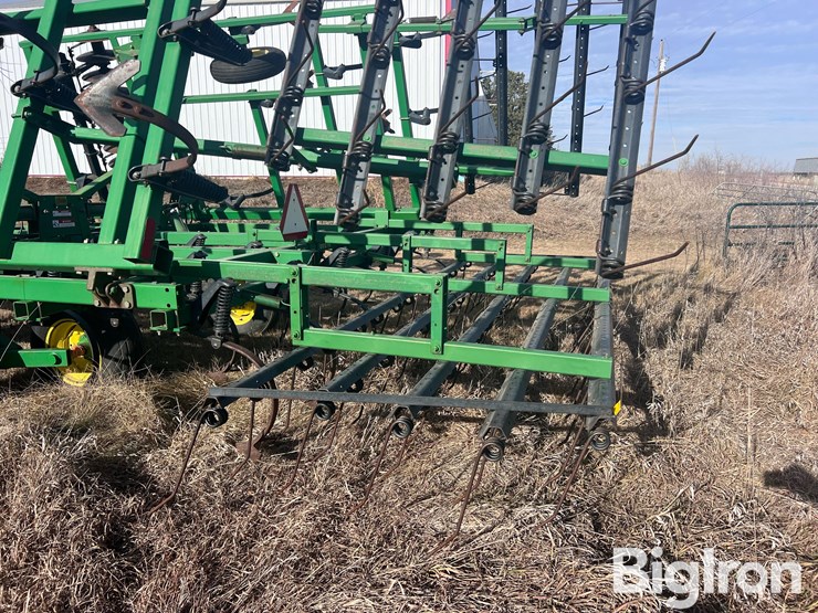 john-deere-724-image-10