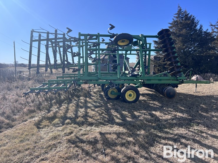 john-deere-724-image-4