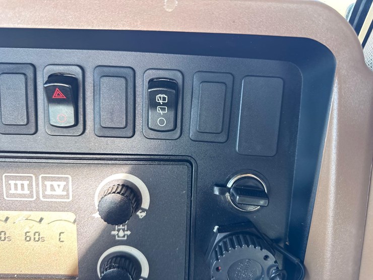 2008-john-deere-9330-image-124