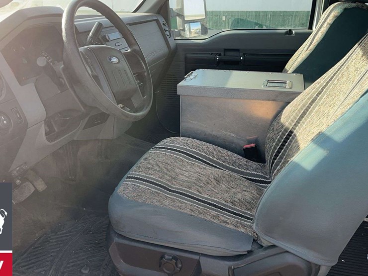 2012-ford-f350-image-13