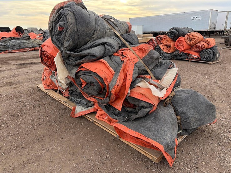 assortment-of-concrete-blankets-image-2