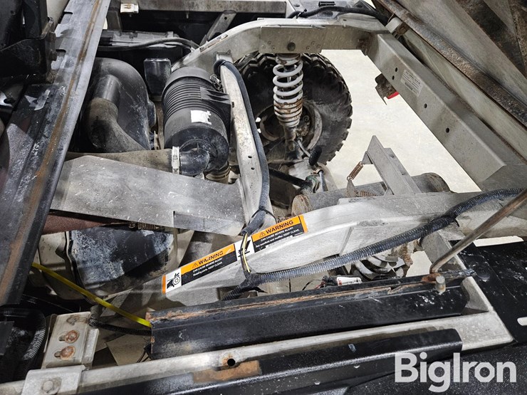 2018-club-car-carryall-1700-image-17