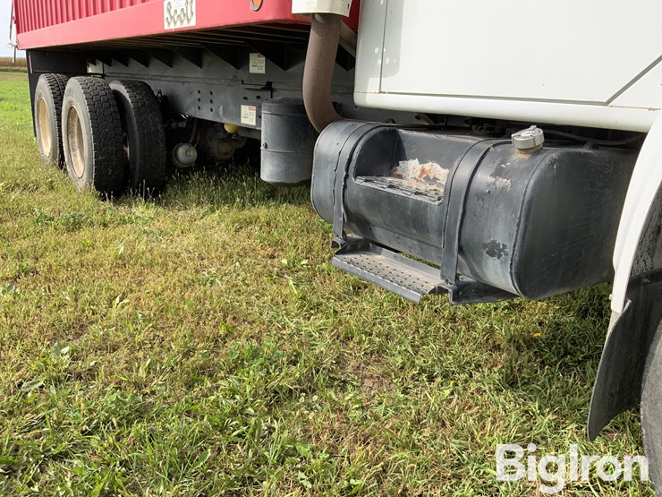 1998-international-4900-image-11