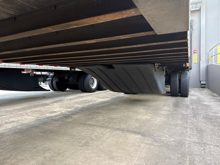 2005-great-dane-53-image-17