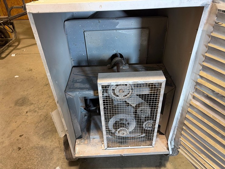 l.b.-white-premier-350df-heater-image-5