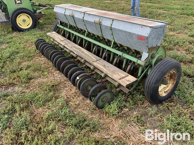 john-deere-18-image-5