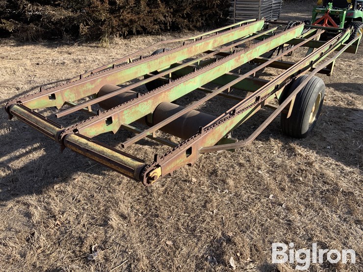 john-deere-200-image-3