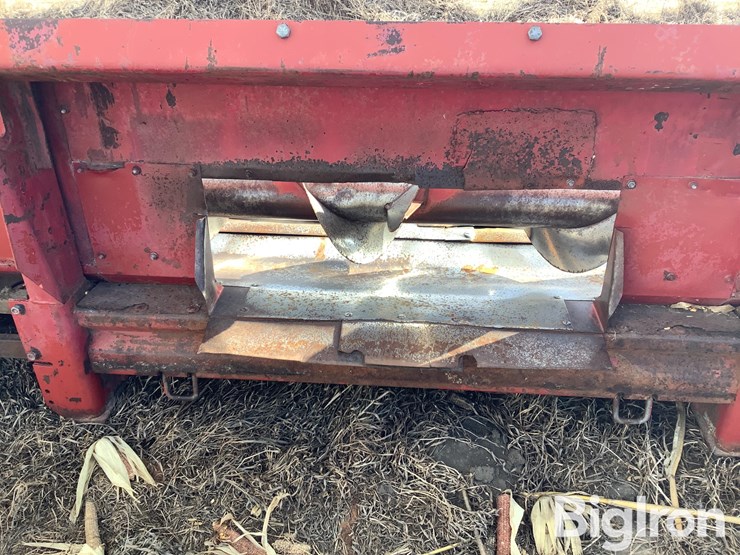 1988-case-ih-1063-image-11