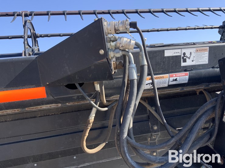 2010-case-ih-2152-image-12