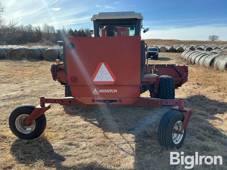 1995-hesston-8400-image-6