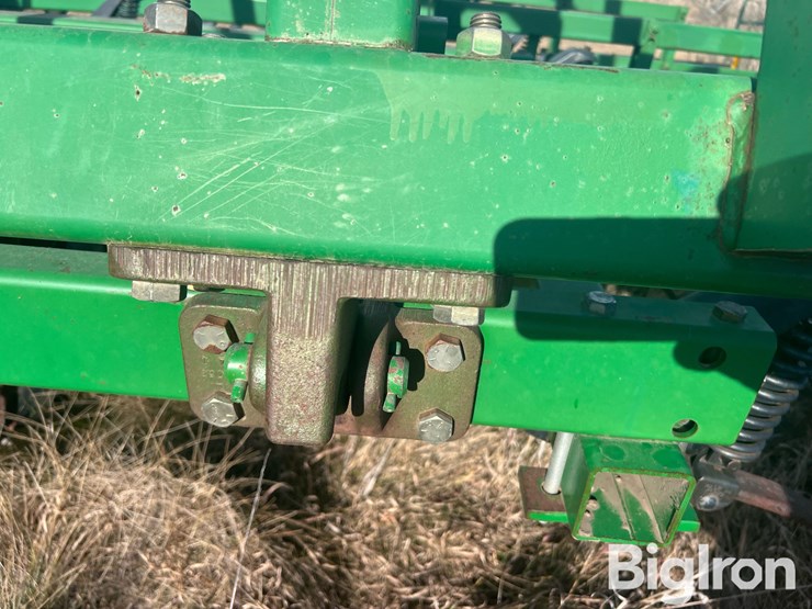 john-deere-724-image-12