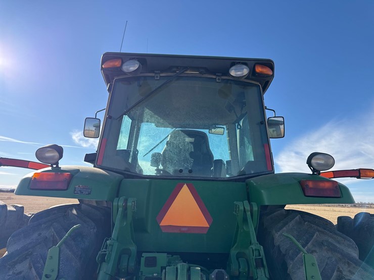 2008-john-deere-8330-image-43