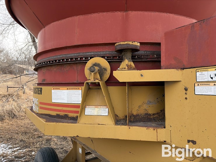 1995-haybuster-h1000-image-11