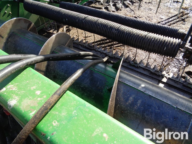 john-deere-218-image-15