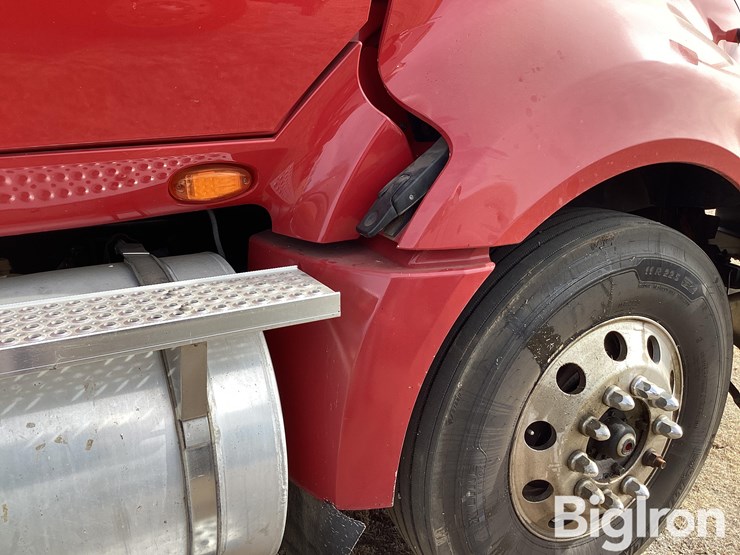 2012-international-prostar-image-17