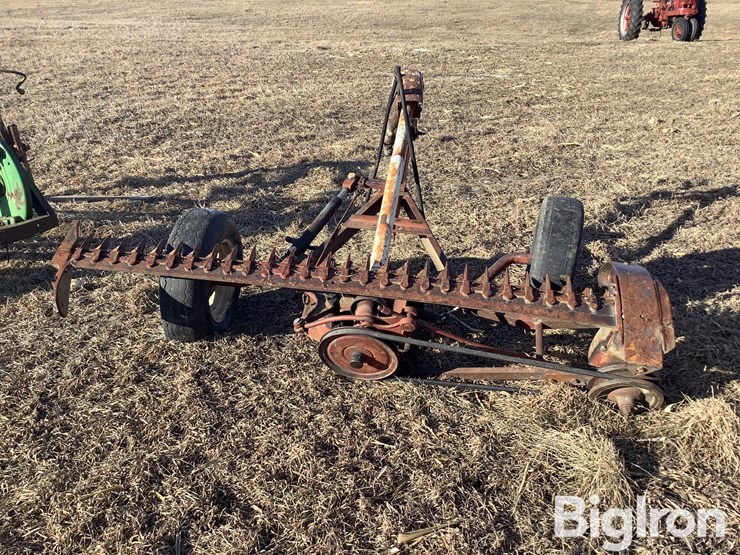 international-1100-image-6