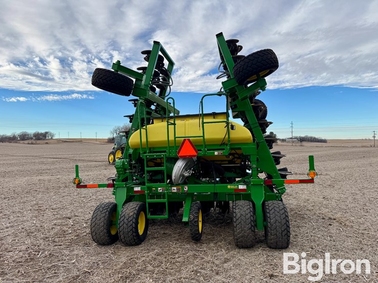 2013-john-deere-1990-image-6