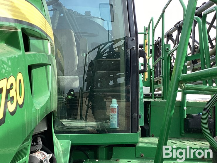 2011-john-deere-4730-image-12