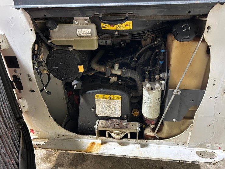 2022-bobcat-t66-image-15