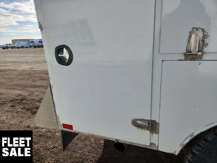 2013-ram-3500-slt-image-48