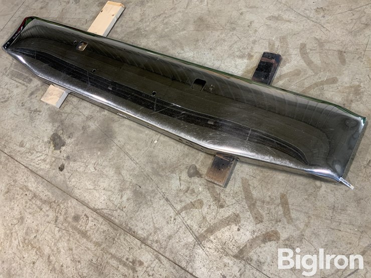 peterbilt-389-image-1