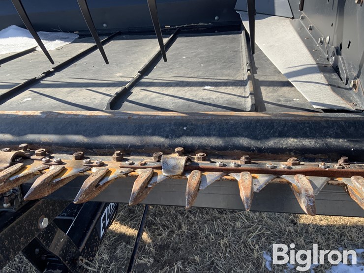 2010-case-ih-2152-image-18