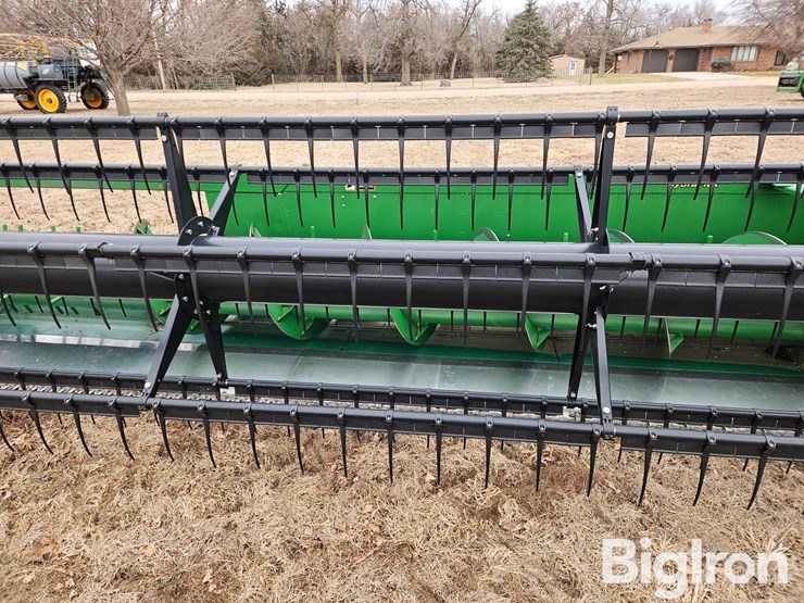 2018-john-deere-630f-image-19