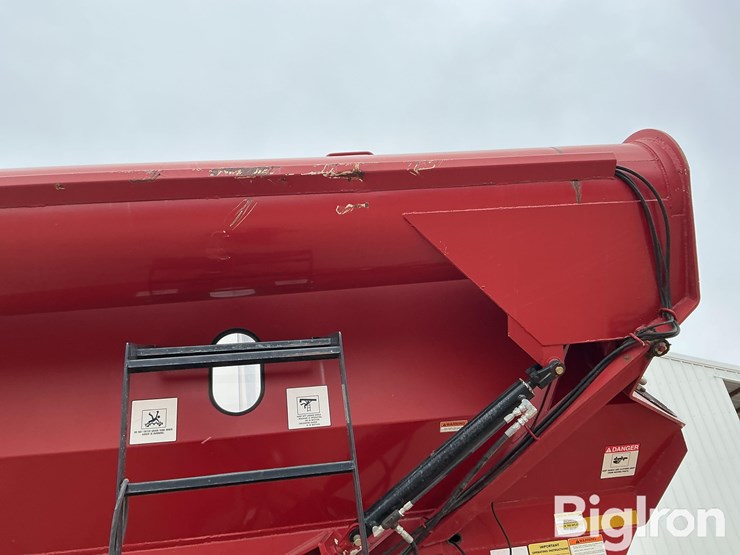 2010-j&m-750-image-11