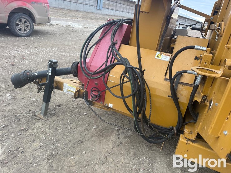 2022-haybuster-2574-image-13