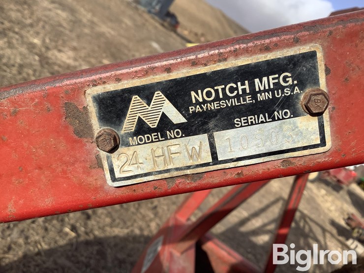 notch-24hfw-image-19