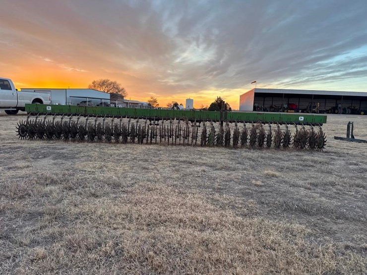 john-deere-400-image-6