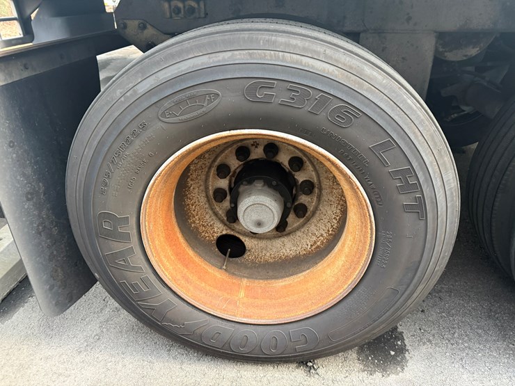 2007-great-dane-53-image-24