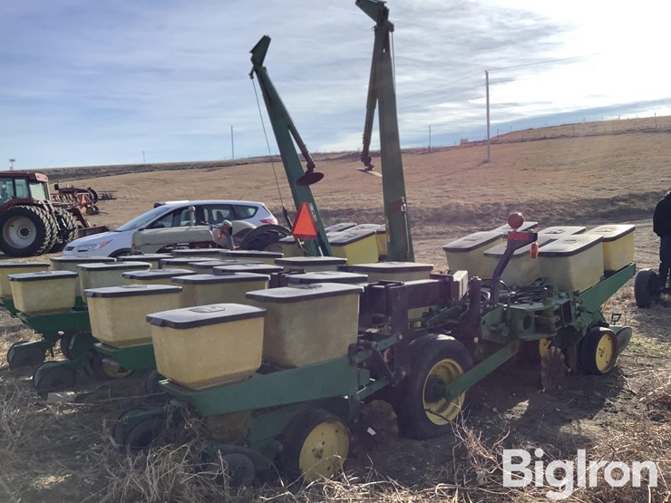 john-deere-7200-image-5