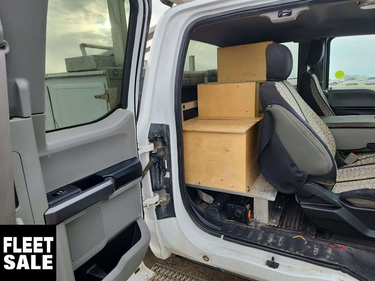 2019-ford-f350-image-32