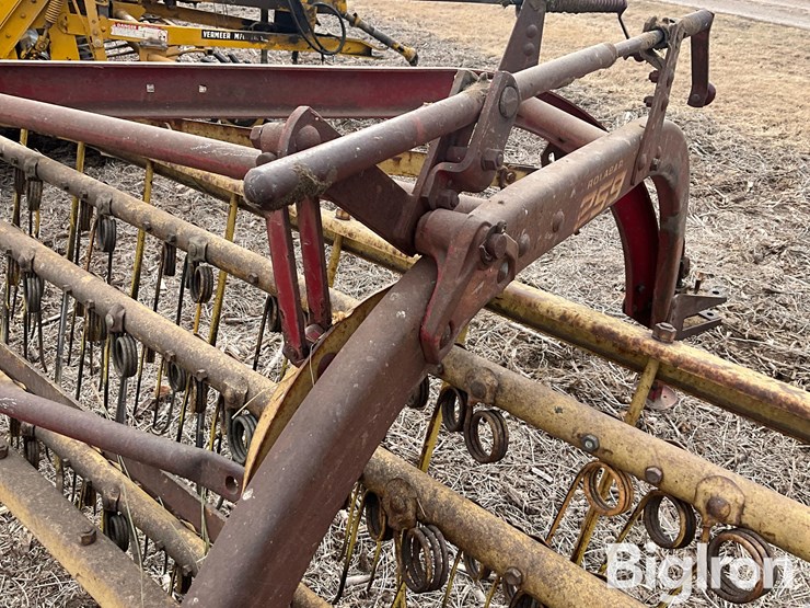 new-holland-259-image-13