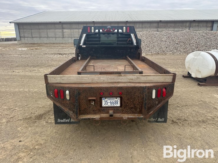 2013-chevrolet-silverado-2500-image-7