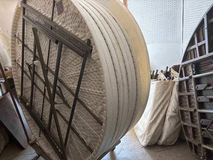 lifetime-round-tables-image-4