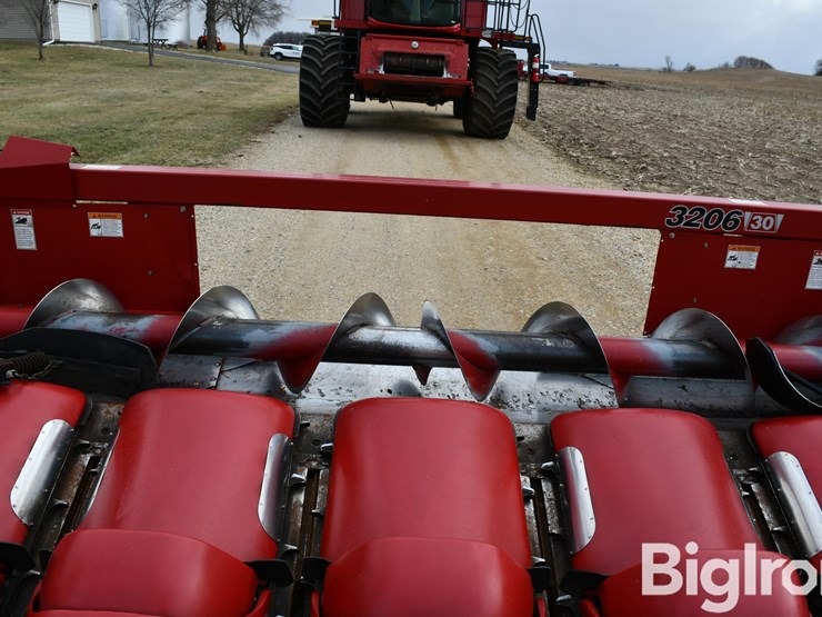 2008-case-ih-3206-image-16