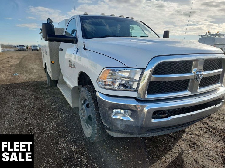 2013-ram-3500-slt-image-4