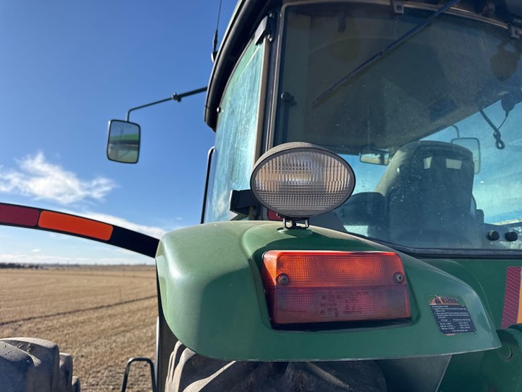 2008-john-deere-8330-image-41