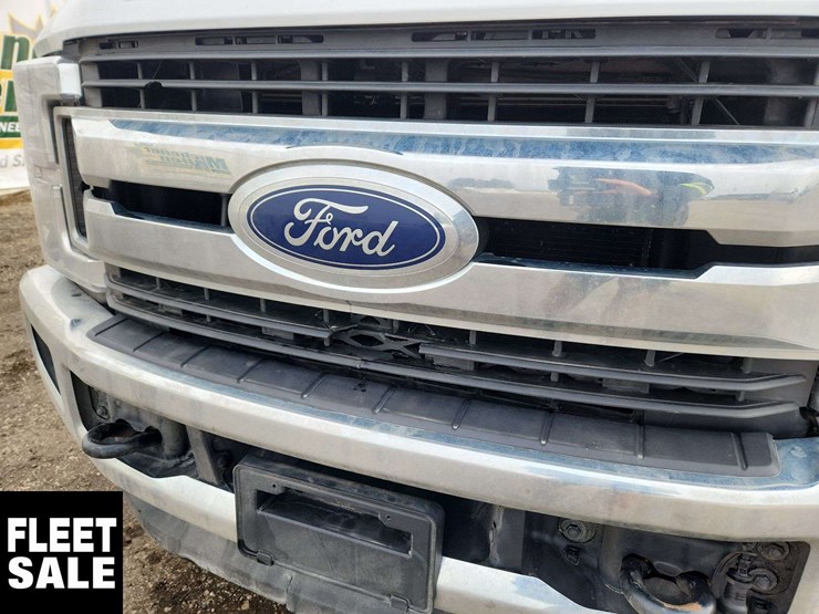 2019-ford-f350-image-38
