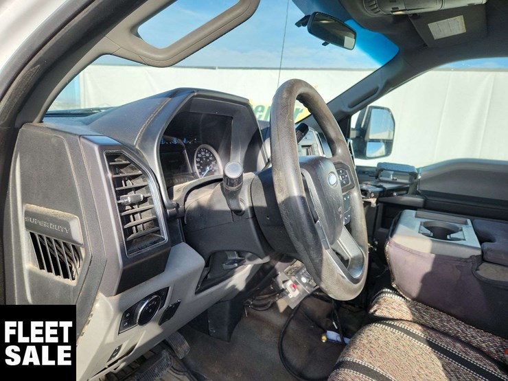 2019-ford-f350-image-16